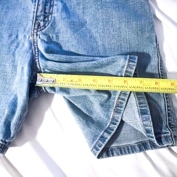 Levis Women Size 10 Shorts Y2K Light Wash Denim Jean 550 Relaxed Fit Cotton - Picture 7 of 8